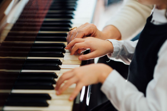 Zongora adás-vétel Miskolcon, nem csak miskolciaknak